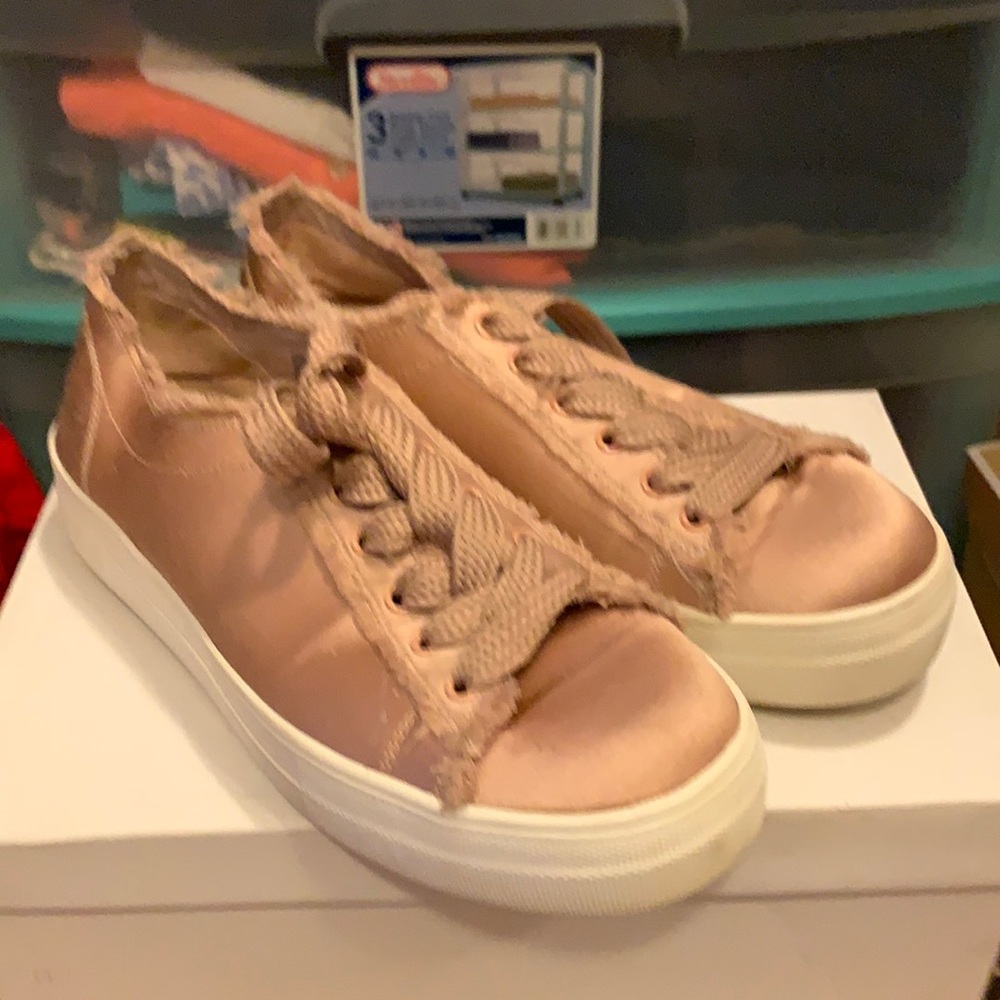 Steve Madden shoes